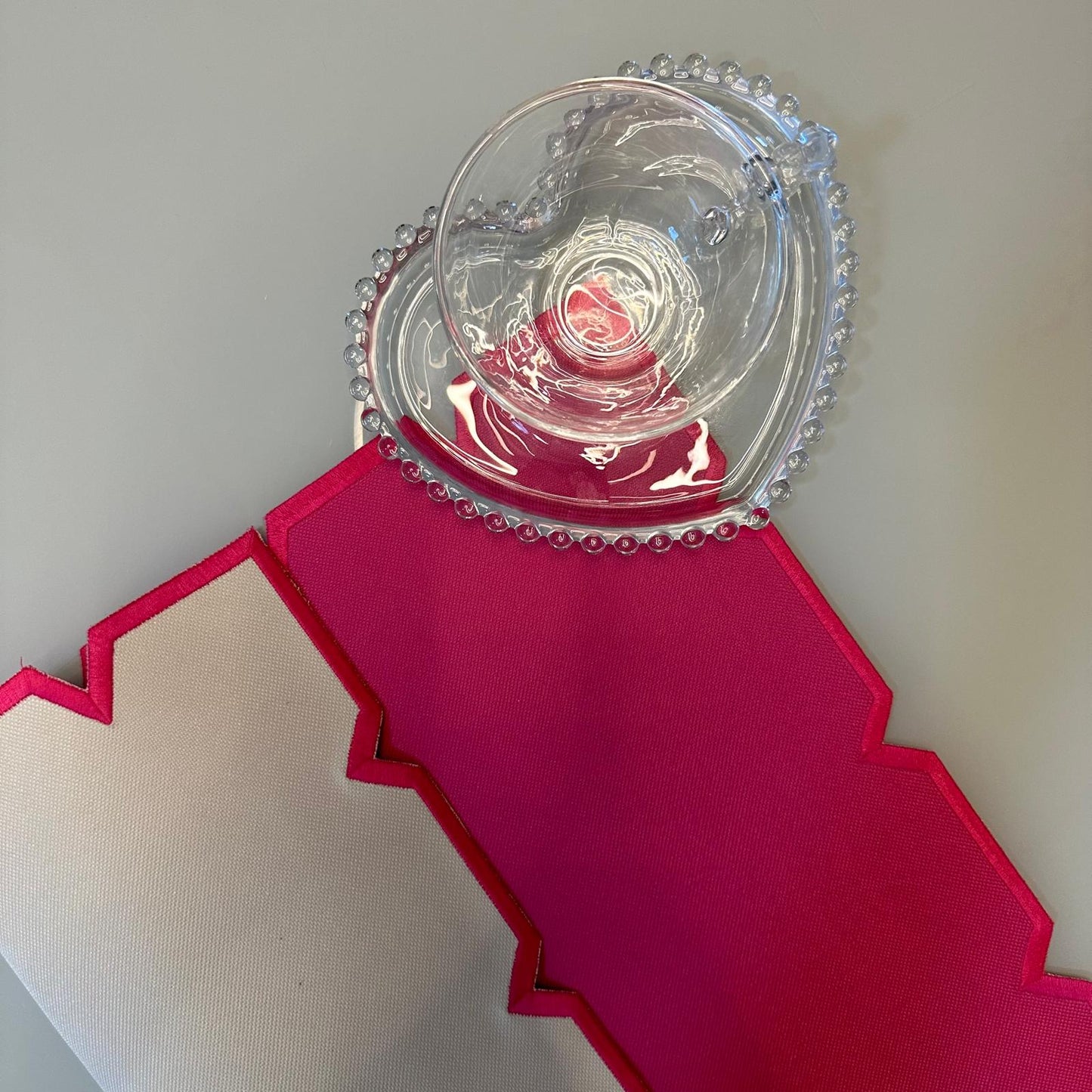 Reversible Placemat with Geometric Edges